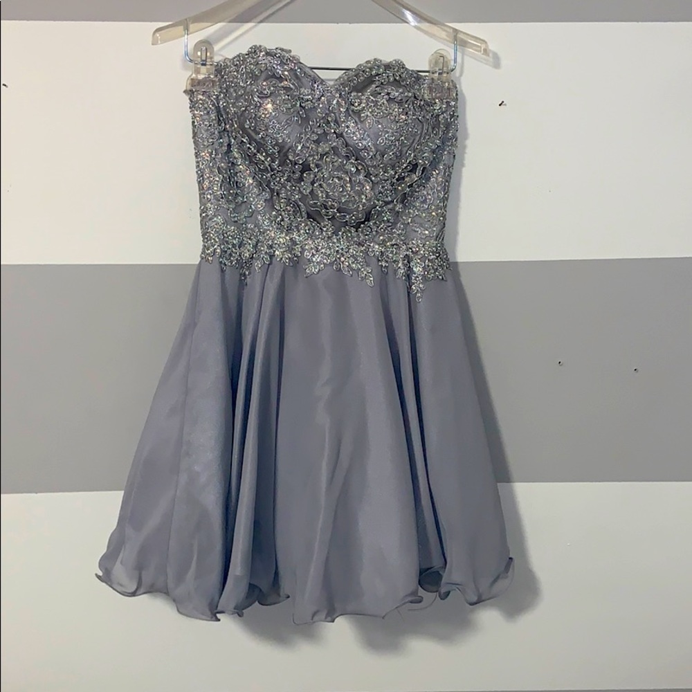 Formal dress for juniors